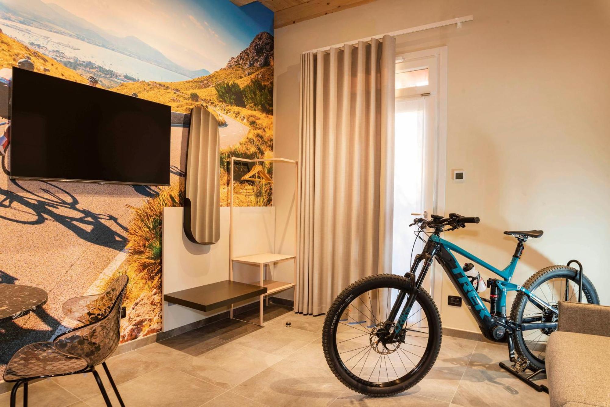 Italianflat - Verona'S River, Free Parking For Car & Bike, Nature, Relax エクステリア 写真