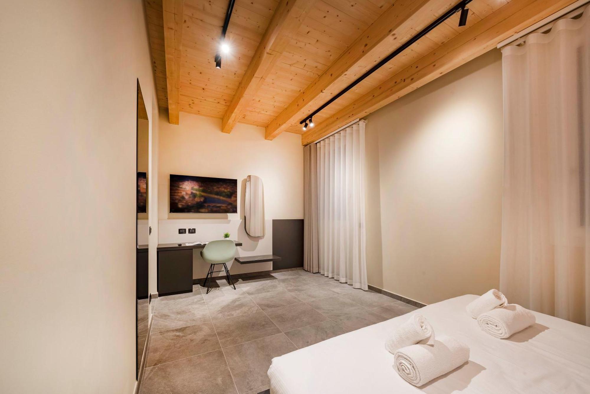 Italianflat - Verona'S River, Free Parking For Car & Bike, Nature, Relax エクステリア 写真