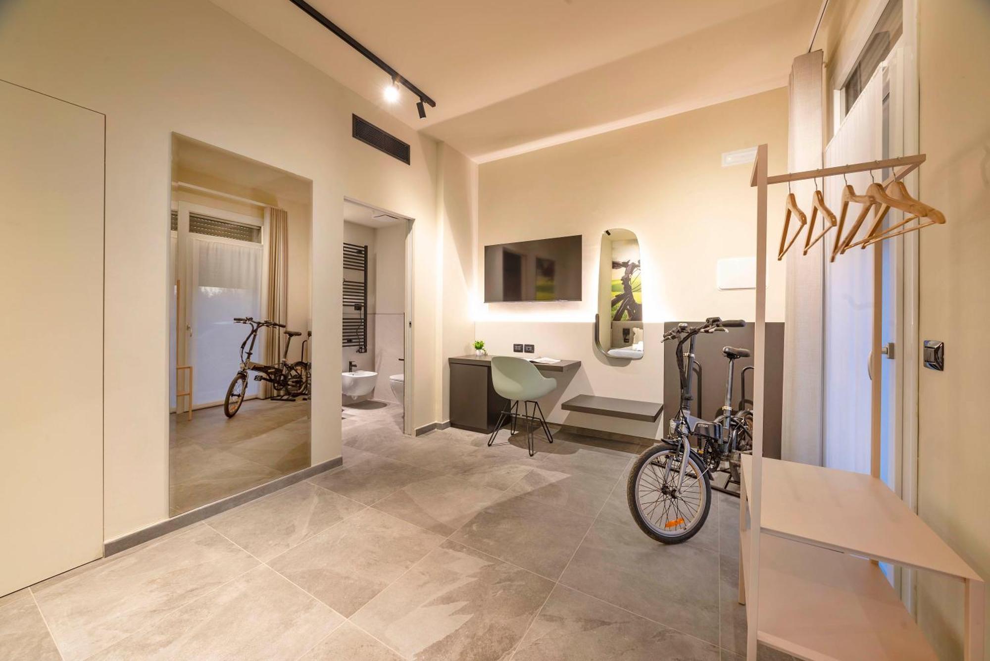 Italianflat - Verona'S River, Free Parking For Car & Bike, Nature, Relax エクステリア 写真
