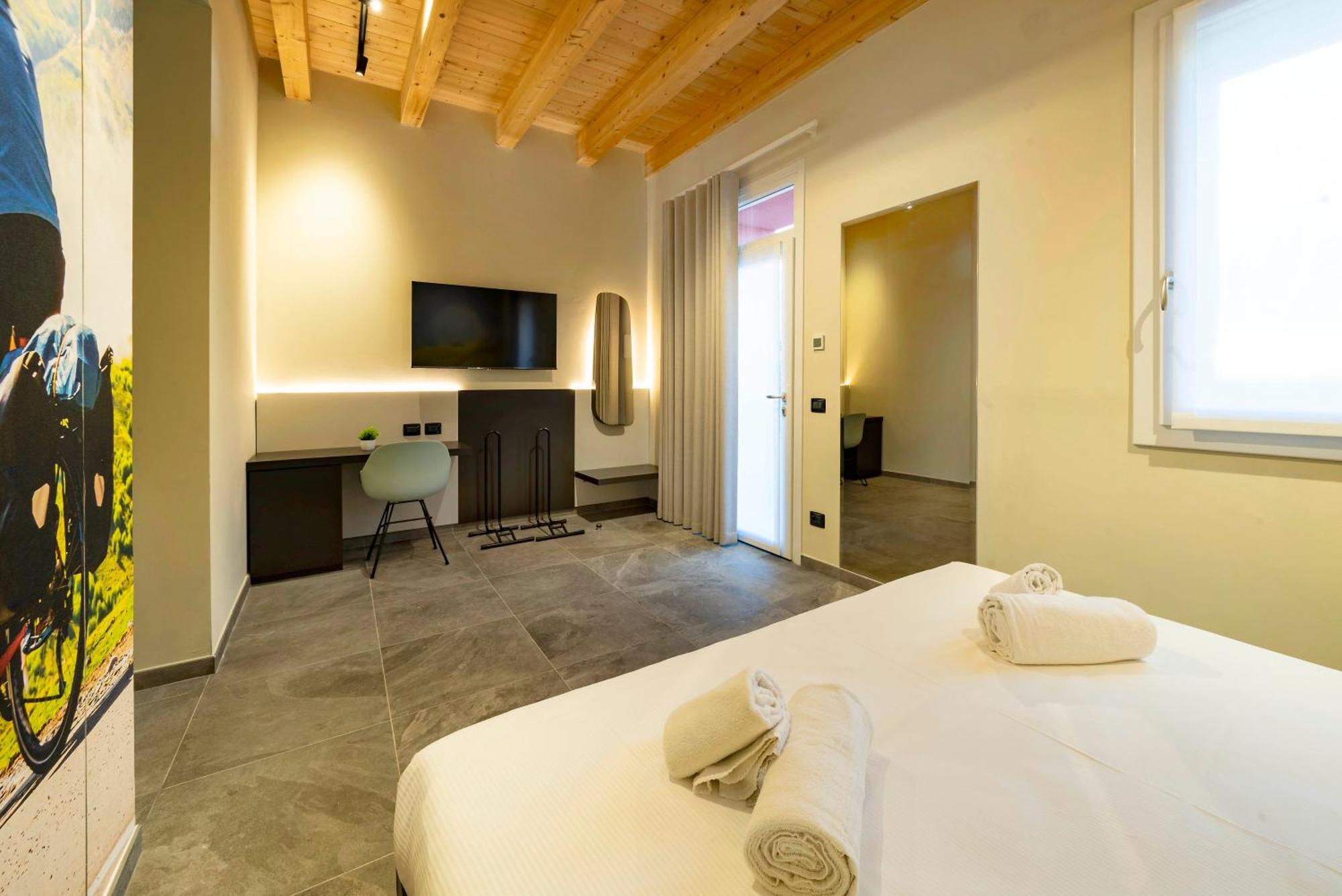 Italianflat - Verona'S River, Free Parking For Car & Bike, Nature, Relax エクステリア 写真